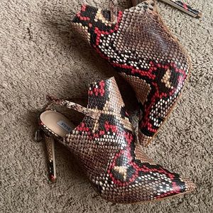 Steve Madden Bootie